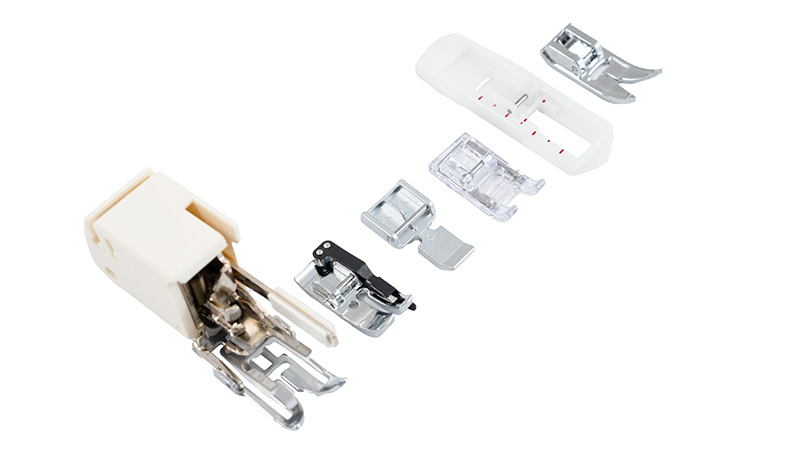 Janome DC2030 4 Presser feet included